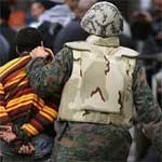 En Egypte : 3 ans de prison pour un blogueur qui a critiqué l'armée !