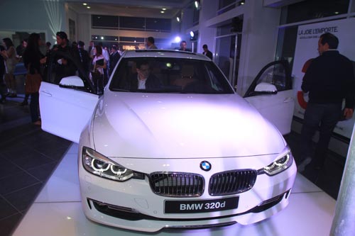 bmw-160412-2.jpg