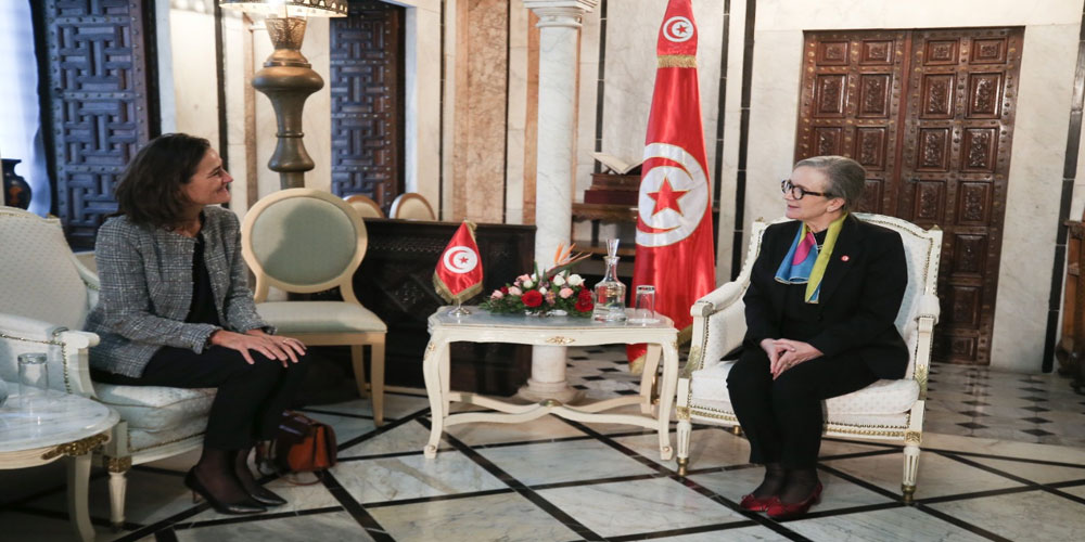رئيسة الحكومة تتباحث مع سفيرة هولندا بتونس سبل دعم روابط الصداقة والتعاون بين البلدين