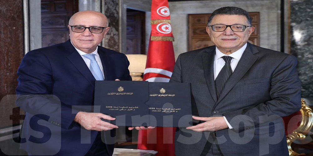 رئيس مجلس النواب يستقبل محافظ البنك المركزي