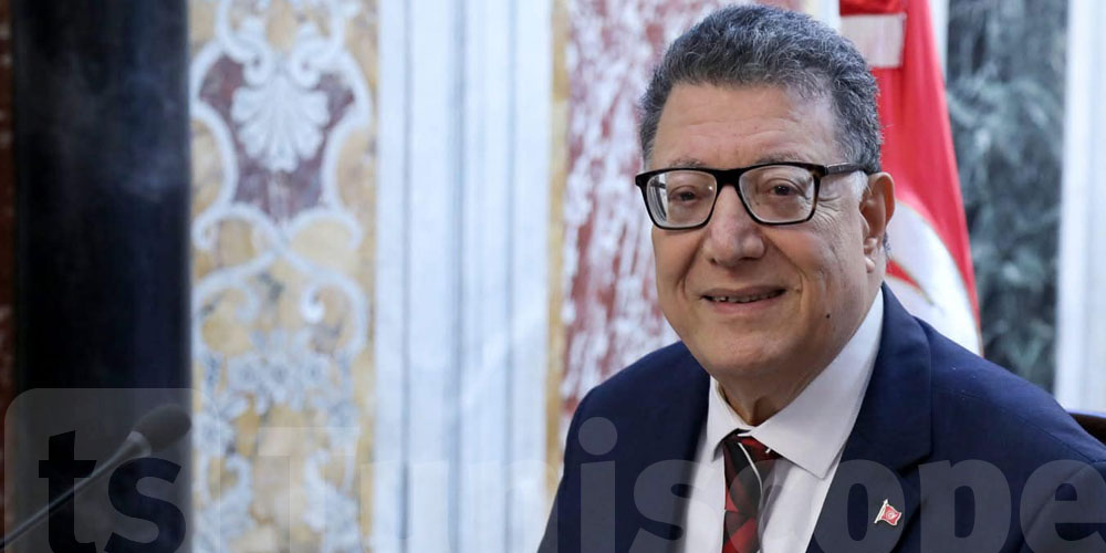 مشروع قانون المالية لسنة 2025 على مكتب البرلمان