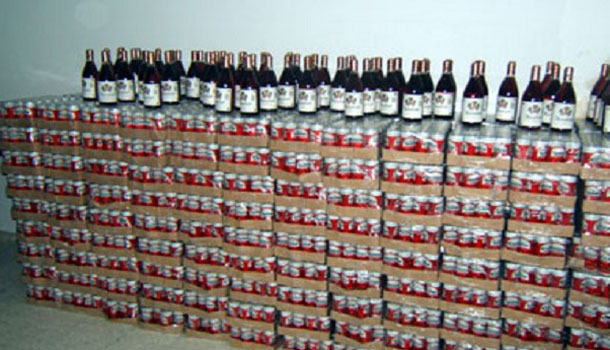 Saisie de plus de 14 mille canettes de bière et 22 bouteilles d’alcool, d’une valeur de 22 mille dinars