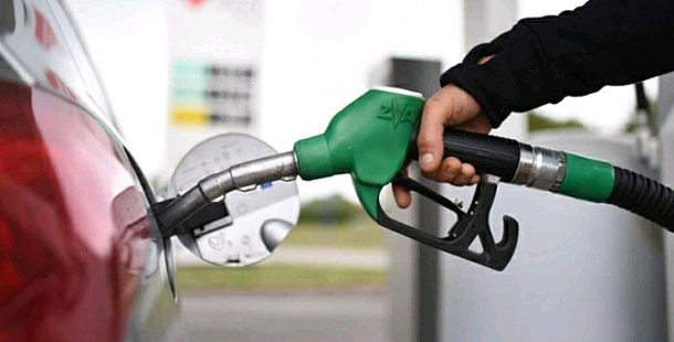 Les raisons qui expliquent la hausse des prix du carburant, selon Taoufik Rajhi 