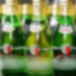 نحو الترفيع في معلوم الطابع الجبائي الموظف على رخص فتح محلات بيع المشروبات الكحولية إلى 2000 دينار