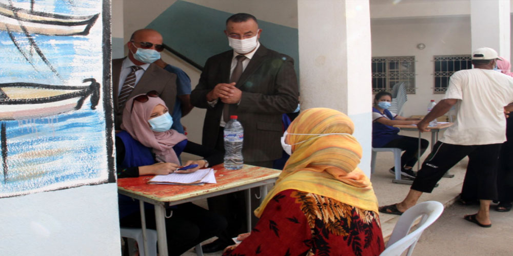 Plus de 1000 personnes vaccinées en moins de 3 heures au lycée de la Soukra