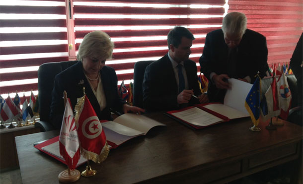 Convention de coopération économique entre le CEPEX et la Chambre de Commerce tuniso-néerlandaise
