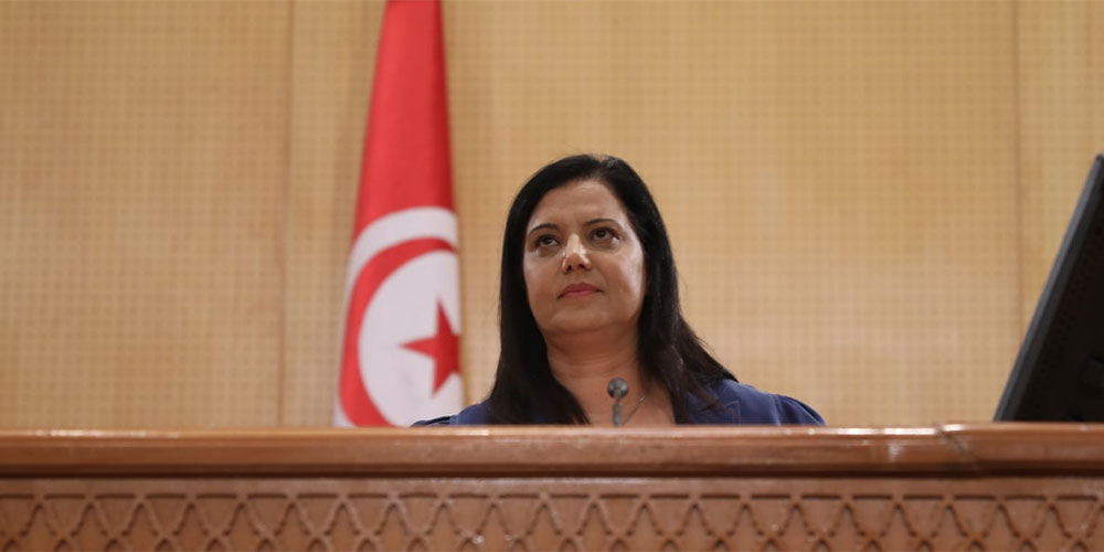 سميرة الشواشي تتعرض إلى وعكة صحية