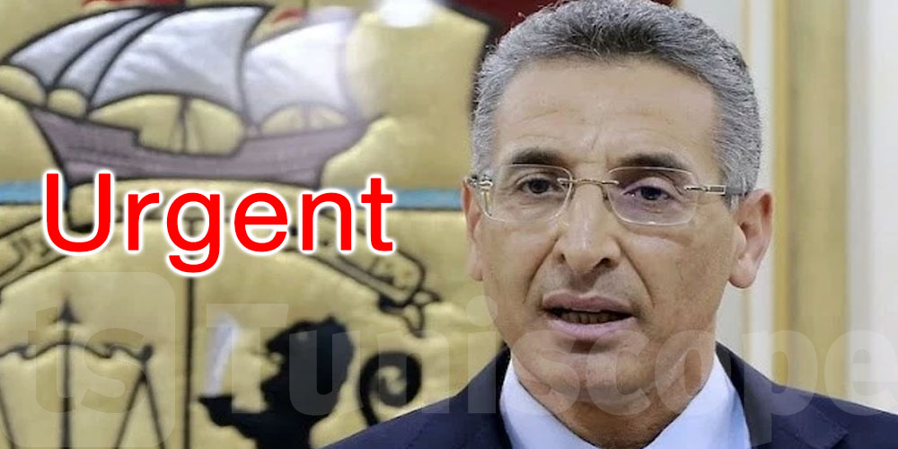 Taoufik Charfeddine annonce sa démission du ministère de l’Intérieur