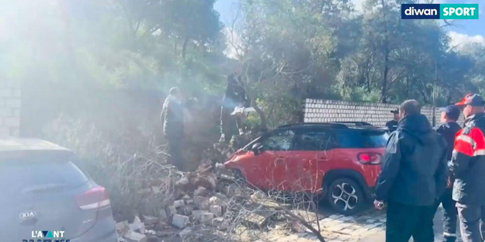 عاجل: انهيار سور ملعب الشاذلي زويتن.. الأمطار الغزيرة تتسبب في أضرار مادية وهلع بين المواطنين