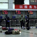 الصين تتهم انفصاليين مسلمين بالهجوم على محطة قطارات
