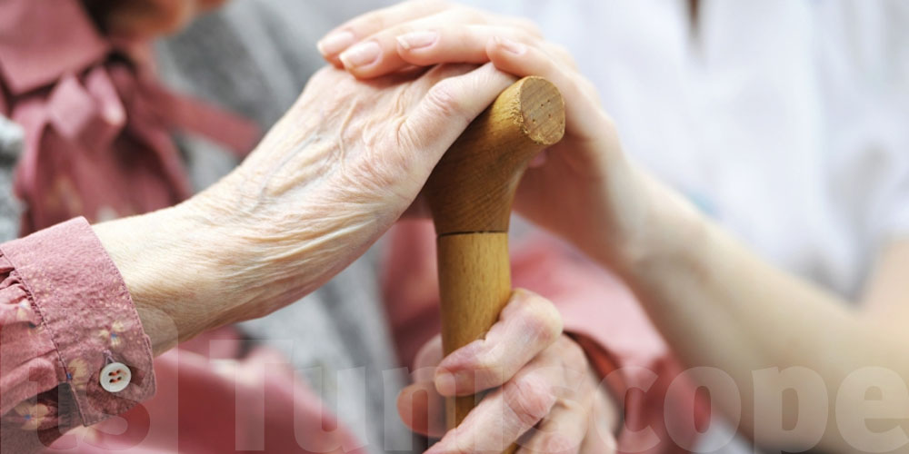 Chez les personnes âgées, certaines douleurs physiques peuvent révéler un mal-être psychologique