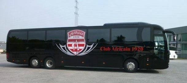 Le bus du club africain attaqué à coups de pierres à Ksibet el-Médiouni