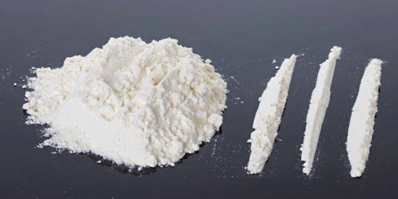 الكشف عن شبكة مختصة في ترويج المخدرات وحجز 120 غ من الكوكايين في قمرت
