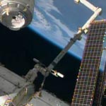 Deux Russes et un Américain coincés dans un vaisseau spatial