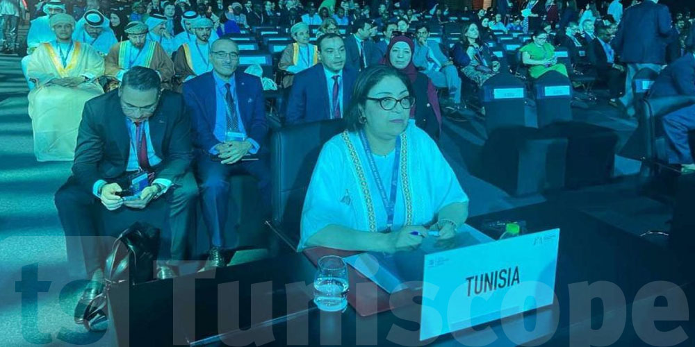 Abu Dhabi : La ministre du commerce œuvre pour favoriser le développement industriel local
