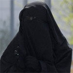 Le présumé assassin de Belaïd se déplacerait vêtu de niqab