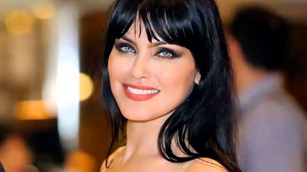 En photos : l'actrice tunisienne Dareen Haddad fait sensation lors de la cérémonie Arabian Cinema Awards