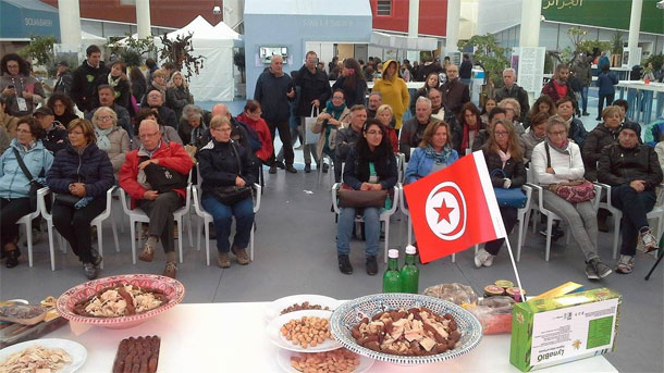 En photos : Grand succès des dattes tunisiennes à l’Expo Milan 2015