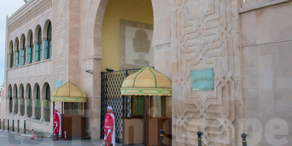 وزارة الدفاع : تسمية أطباء أسنان أولين للصحة العسكرية