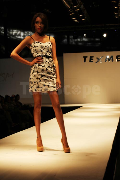 defile-texmed-031012-13.jpg