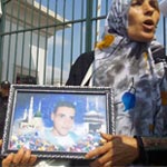 Les familles des martyrs de Dégueche en sit-in depuis hier à Sfax
