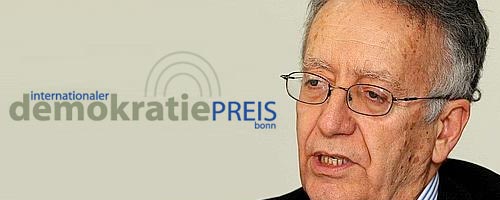 demok-050912-1.jpg