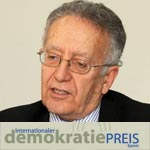 Le prix international de la démocratie de Bonn décerné à Yadh Ben Achour