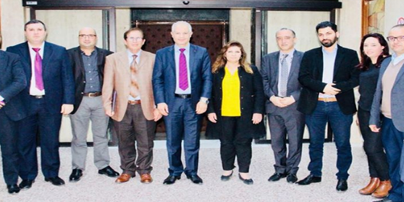 وزير الصحة يلتقي أعضاء نقابة أطباء أسنان تونس