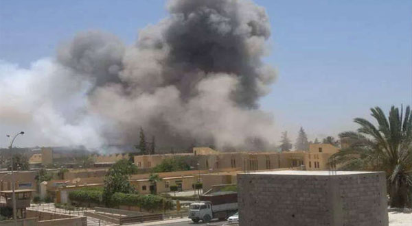 قصف مصري يستهدف لليوم الثاني معسكرات في درنة