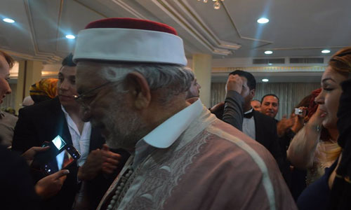 dhawadi11-060515-v.jpg