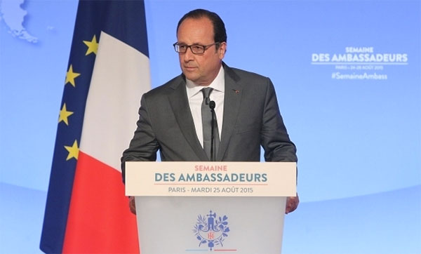 dhollande-250815-a.jpg