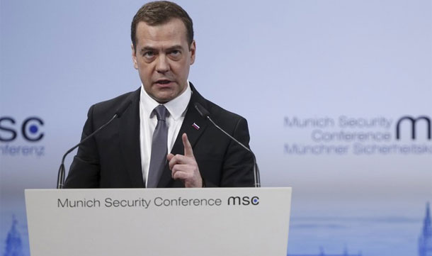 Medvedev : si rien n’est fait maintenant, on vivra, d’ici 20 ans dans un Califat mondial