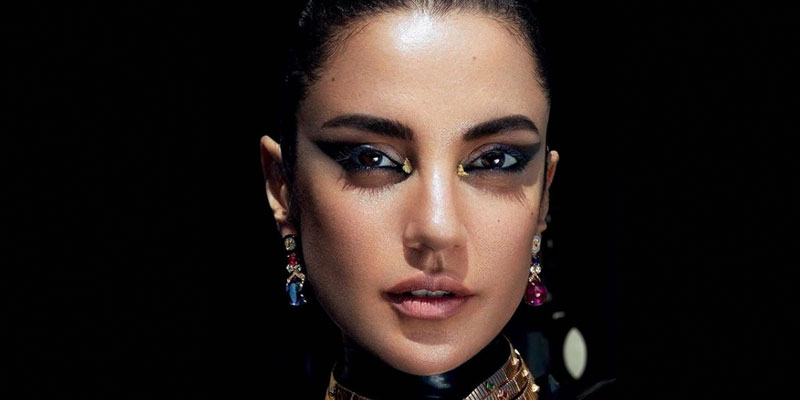 En photo : Dorra Zarrouk pose pour Vogue Arabia, ses fans sont sous le charme