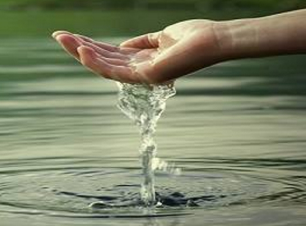 منظمة الدفاع عن المستهلك تحذر من خطورة استهلاك المياه الموزعة في صهاريج
