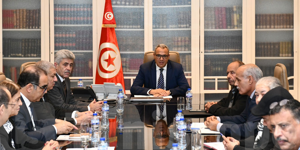 وزير التربية يلتقي متفقدي المدارس الابتدائية