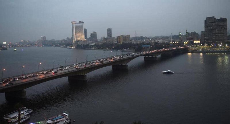 مصر تنتظر عاصفة.. وتحذير من سيول