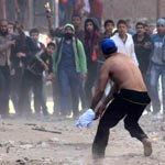 مقتل طفل في اشتباكات بين الأمن و أنصار الإخوان بالقاهرة