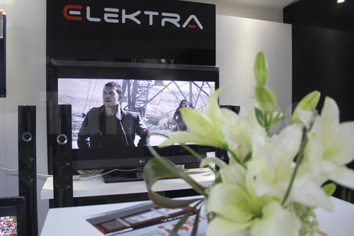 elektra-280613-13.jpg