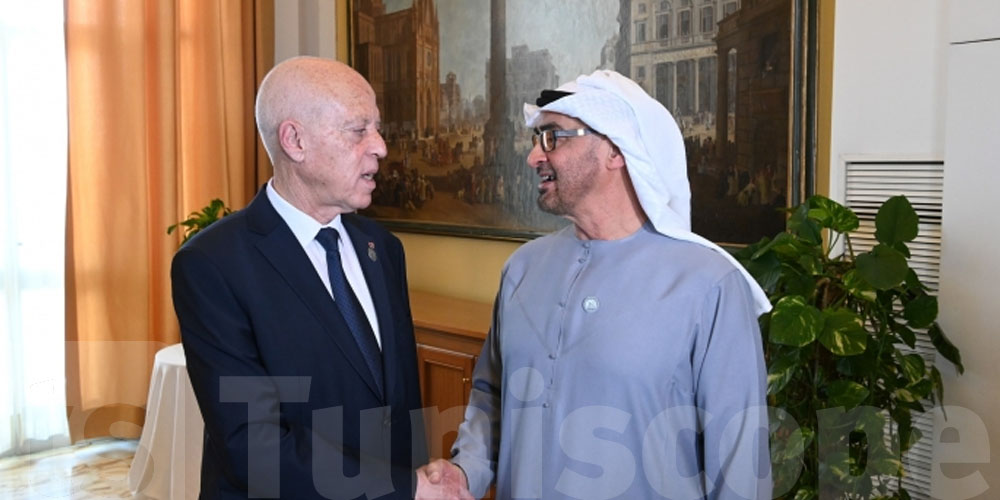 Le président des Emirats arabes unis félicite Kais Saied pour sa réélection