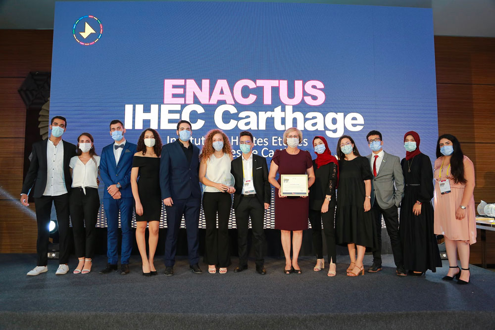 enactus-110921-3.jpg