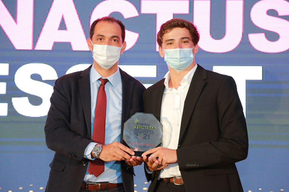 enactus-110921-7.jpg