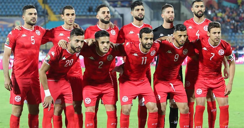 المنتخب التونسي يلعب بالزي الأحمر ضد السينغال