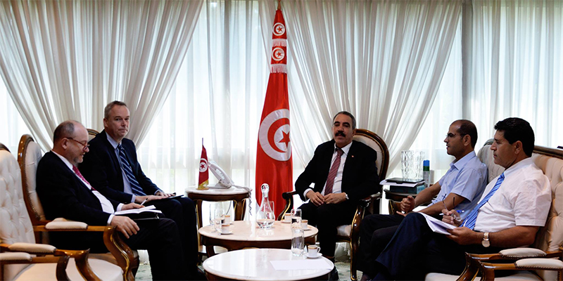 وزير التجهيز يجتمع بمدير مكتب البنك الدولي بتونس