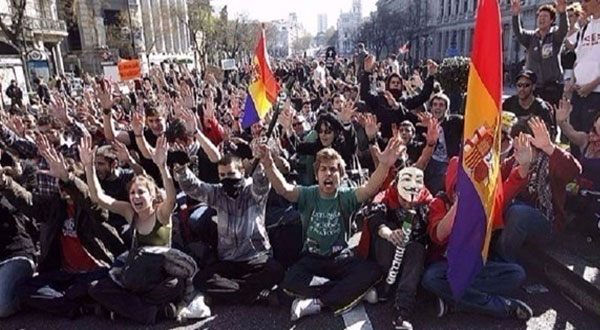 الآلاف يتظاهرون في إسبانيا ضد حكومة المحافظين