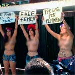 FEMEN Espagne et Belgique manifestent pour leurs camarades en Tunisie