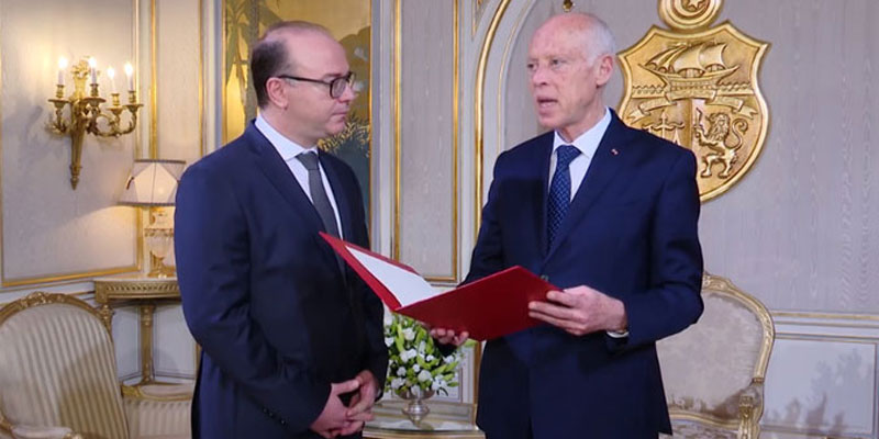Fakhfakh se dirige vers Carthage pour annoncer son gouvernement