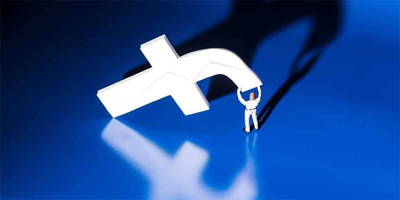بريطانيا تحيل فيسبوك إلى هيئة تنظيمية أوروبية بسبب الإعلانات