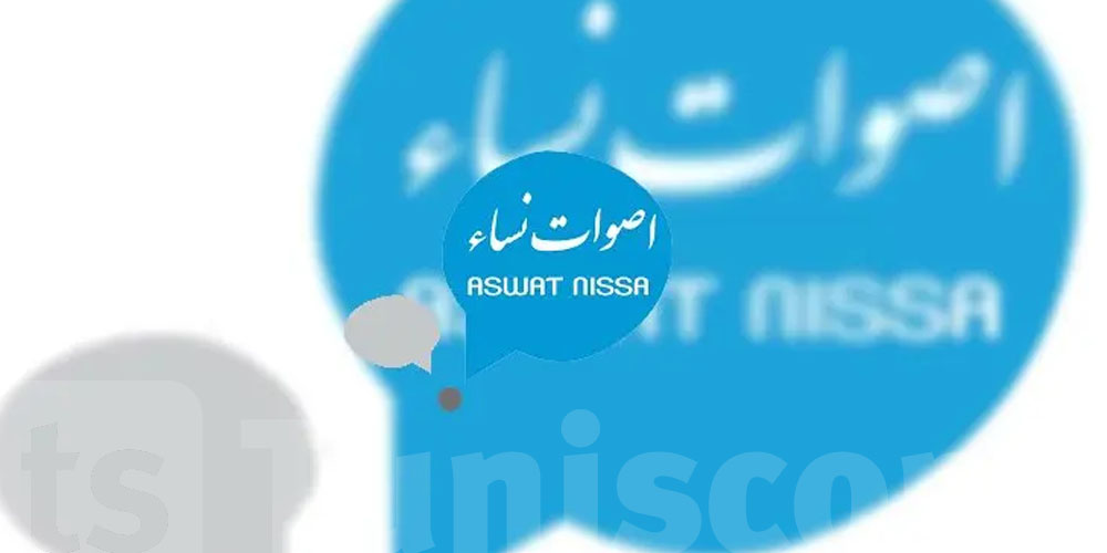أصوات نساء: عطلة الأمومة قانون وردي يتم إصداره في عيد المرأة