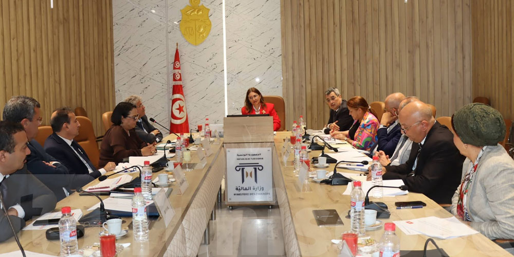 وزيرة المالية: البنوك مطالبة بدعم الاقتصاد وتمويل الاستثمار في تونس