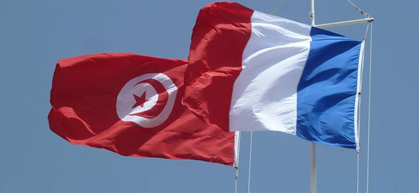 La diplomatie française annonce que les accès aux villes de Zarzis et Djerba sont bouclés